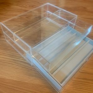 Muji acrylic storage box